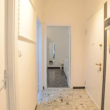 Balcone Sul Mare - Vadoalmare Immobiliare 아파트 바도 리구레