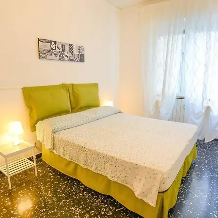 아파트 Balcone Sul Mare - Vadoalmare Immobiliare 바도 리구레